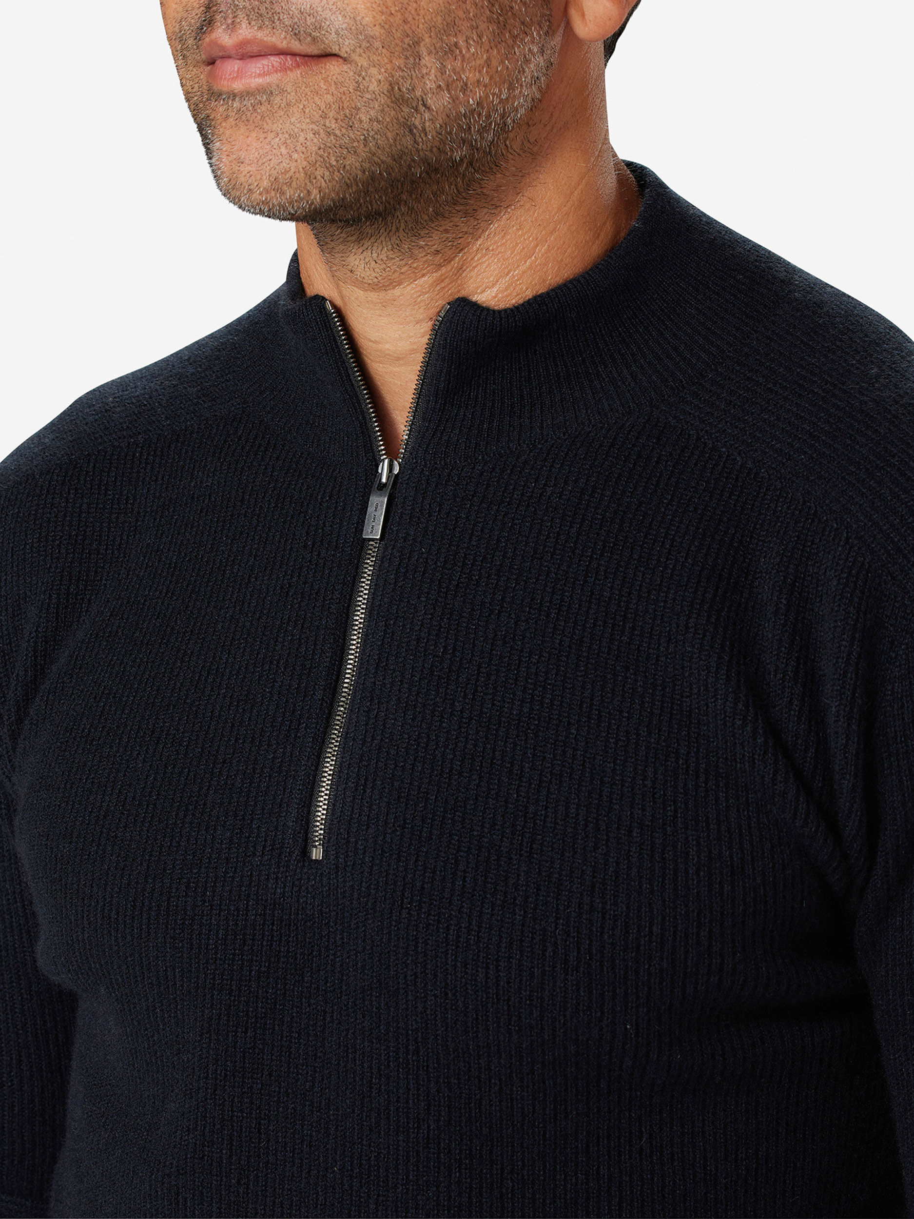 Sun Day Red 3D Knit Cashmere Quarter Zip Sort | 36175-FGYP