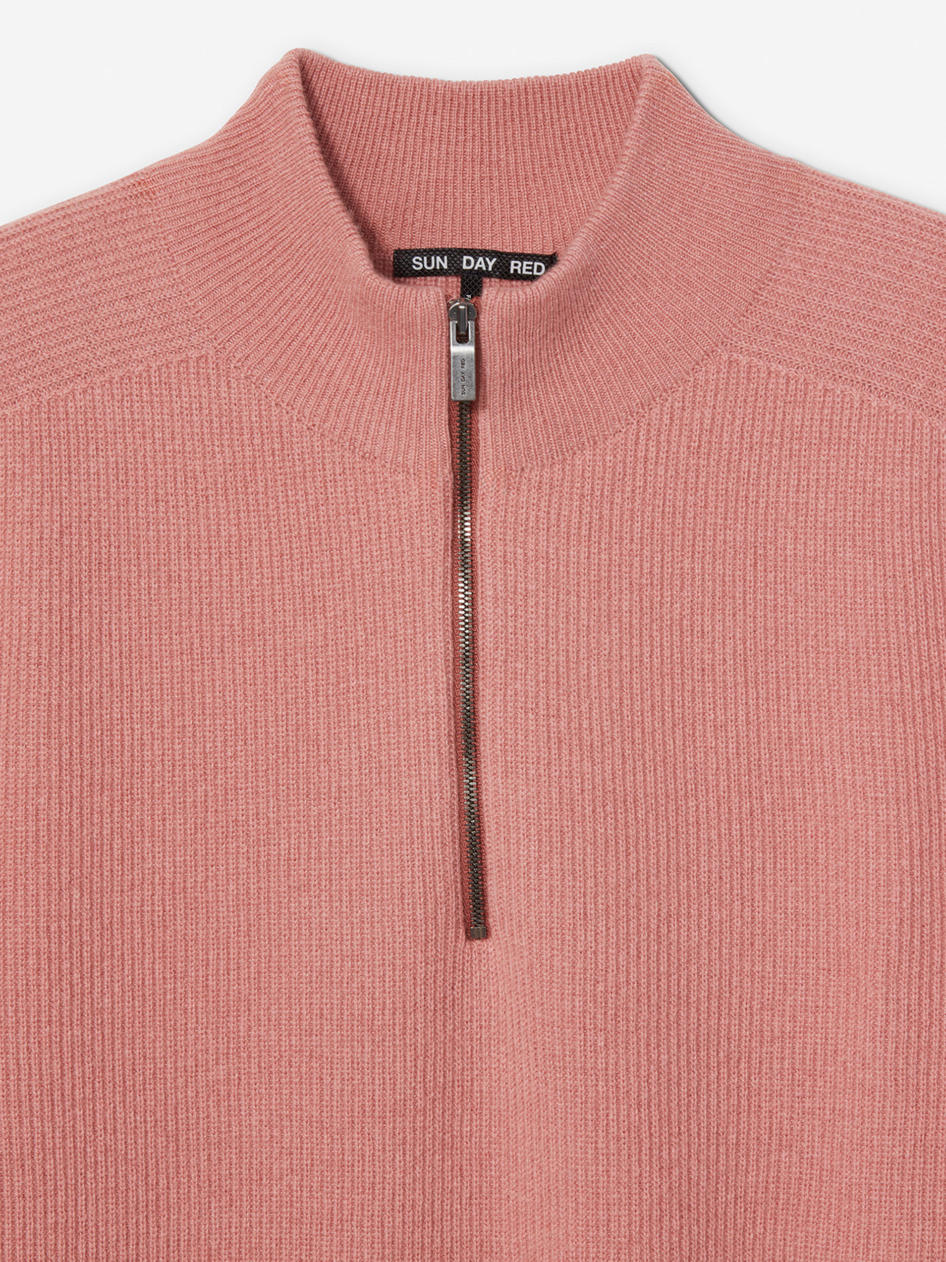 Sun Day Red 3D Knit Cashmere Quarter Zip Lyserød | 49583-RAND