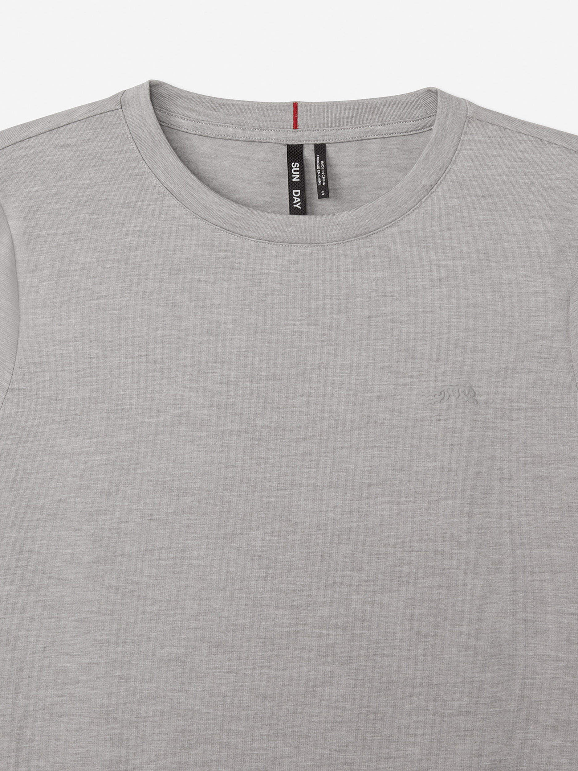 Sun Day Red Performance Mini Icon T-Shirt Gray | 19760-YWQP